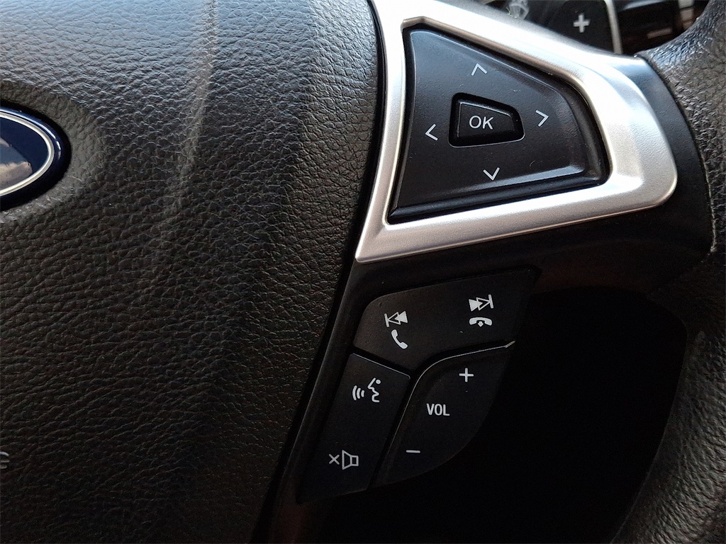2019 Ford Fusion SE - Photo 21