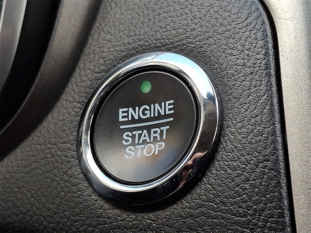 2019 Ford Fusion SE - Photo 22