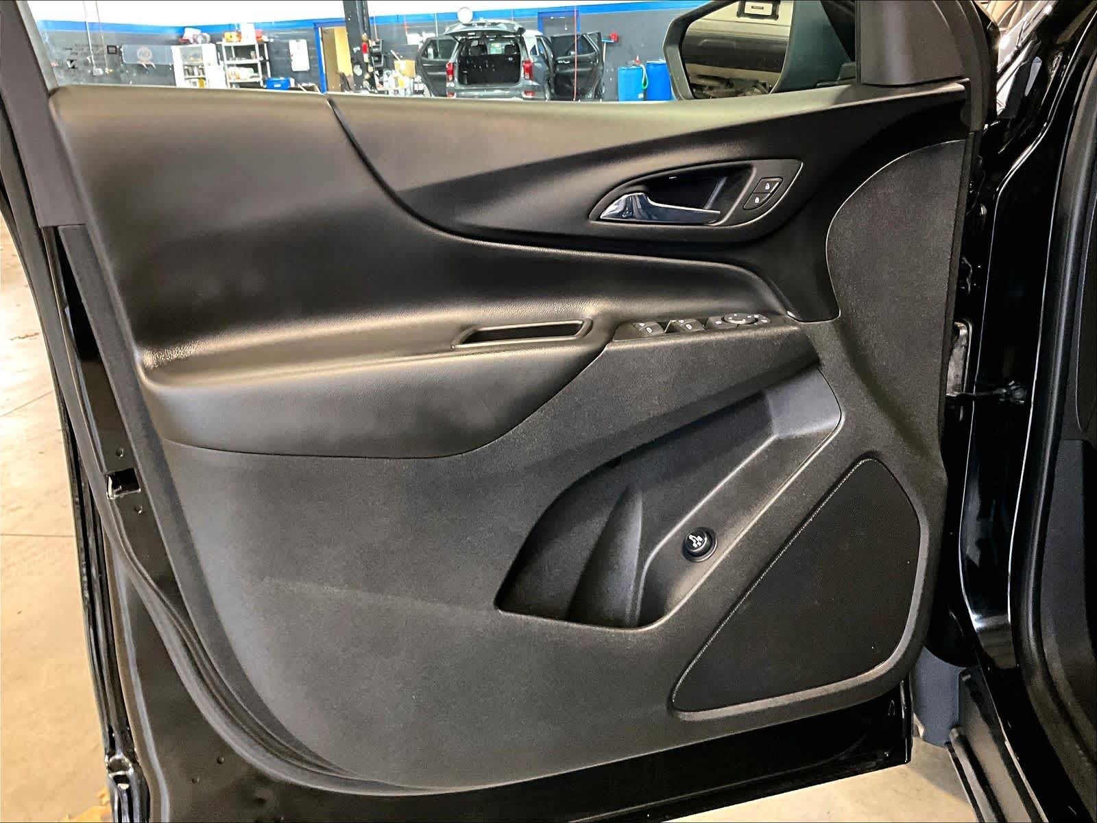 2023 Chevrolet Equinox LT - Photo 8