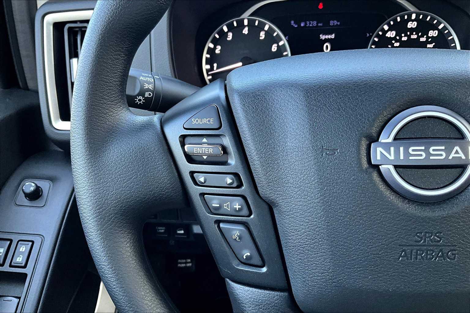 2025 Nissan Frontier SV - Photo 22