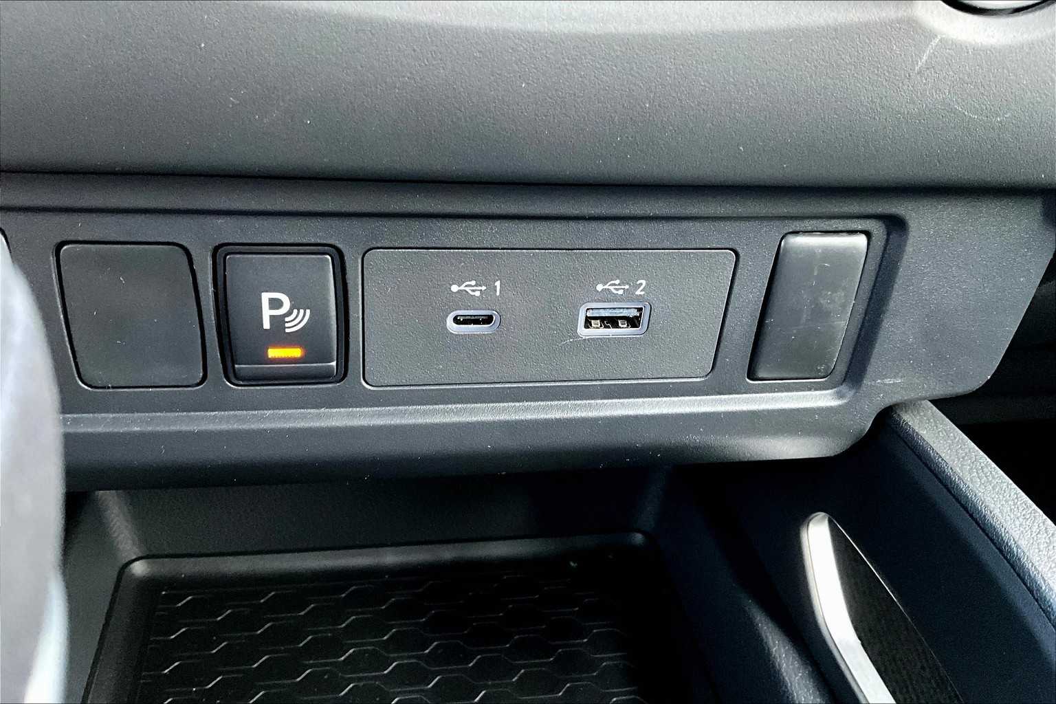 2025 Nissan Frontier SV - Photo 25