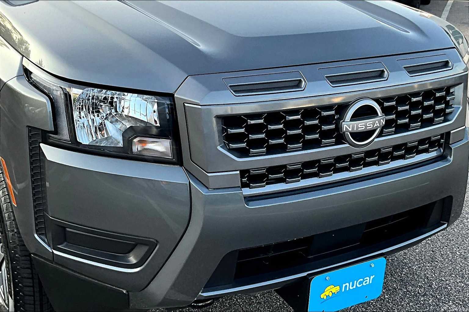 2025 Nissan Frontier SV - Photo 31