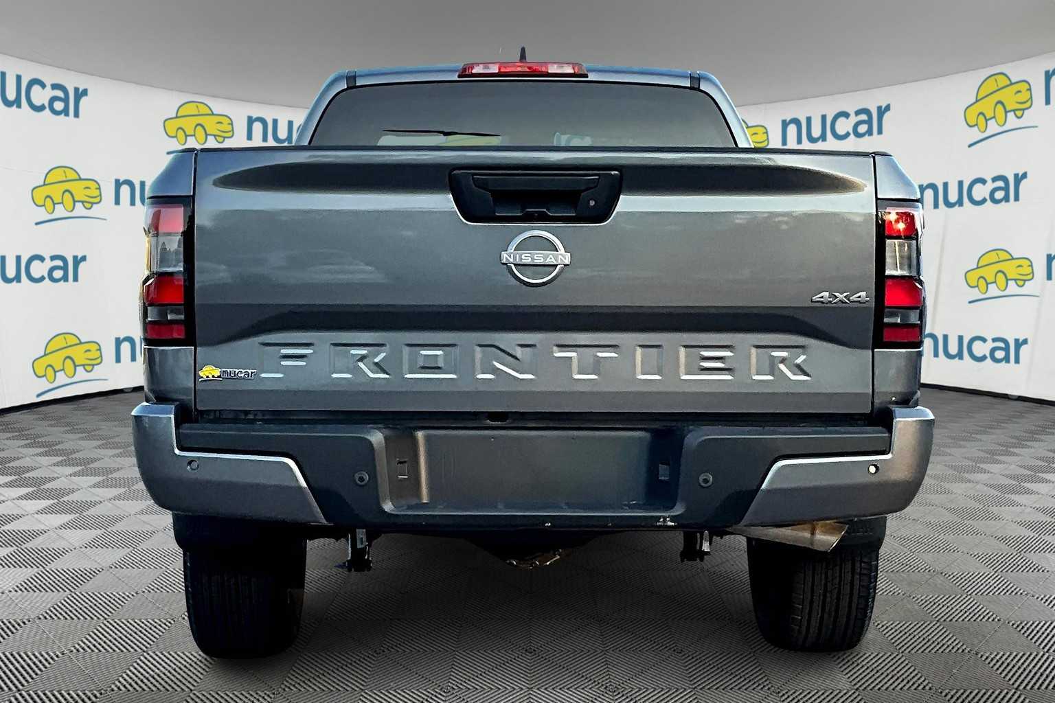 2025 Nissan Frontier SV - Photo 5