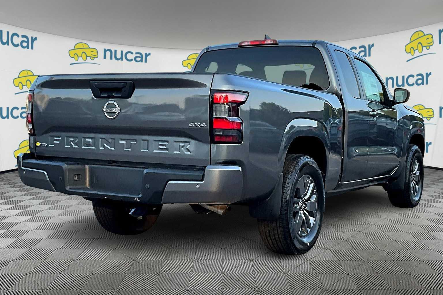 2025 Nissan Frontier SV - Photo 6