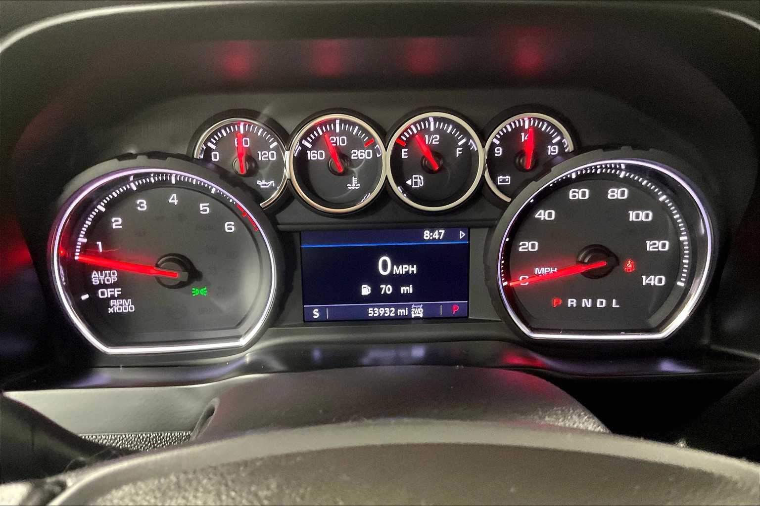 2019 Chevrolet Silverado 1500 RST - Photo 24