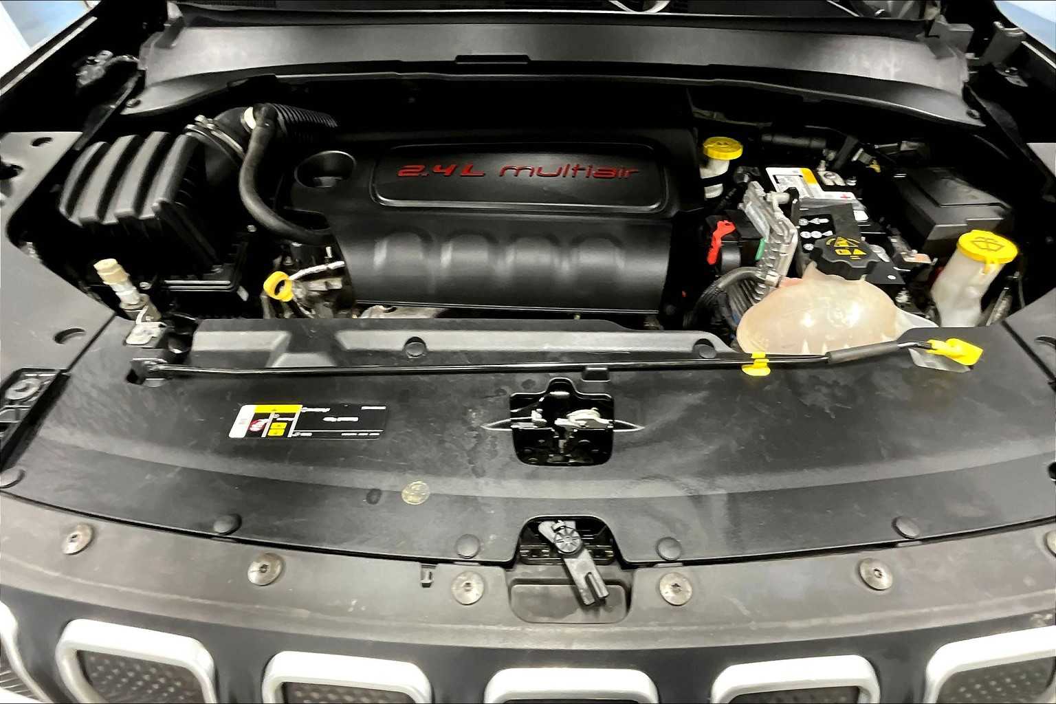 2022 Jeep Compass Latitude Lux - Photo 28