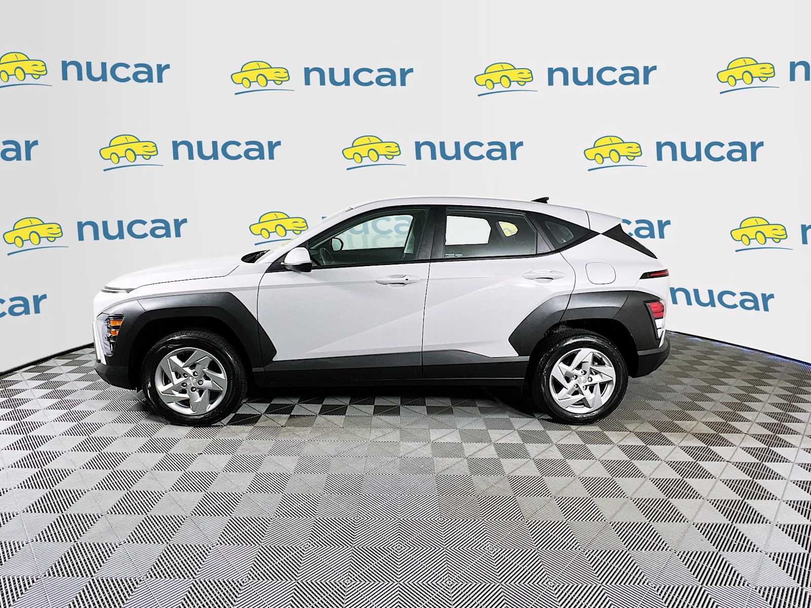 2024 Hyundai Kona SE - Photo 4