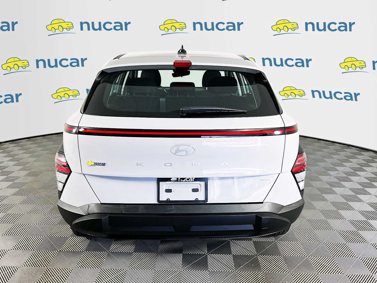 2024 Hyundai Kona SE - Photo 6