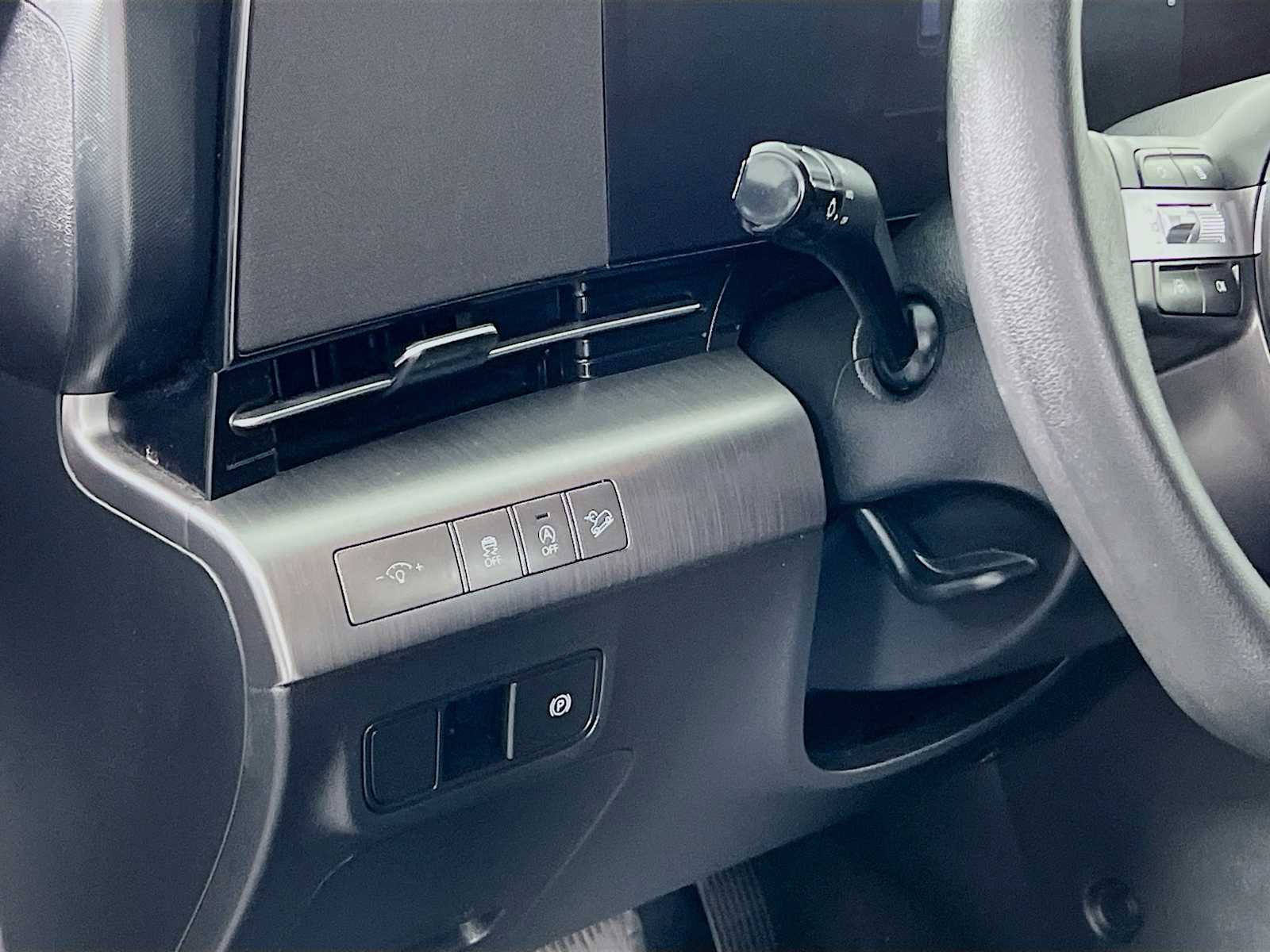 2024 Hyundai Kona SE - Photo 10
