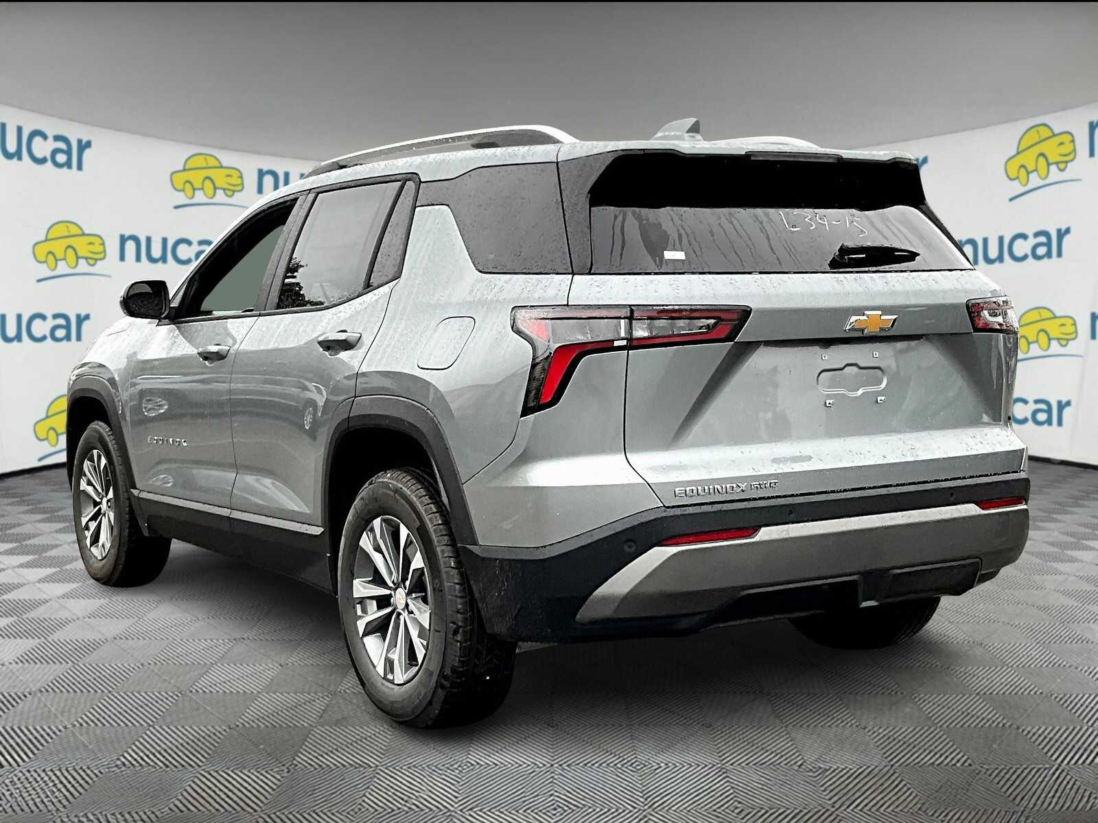 2026 Chevrolet Equinox AWD LT - Photo 5