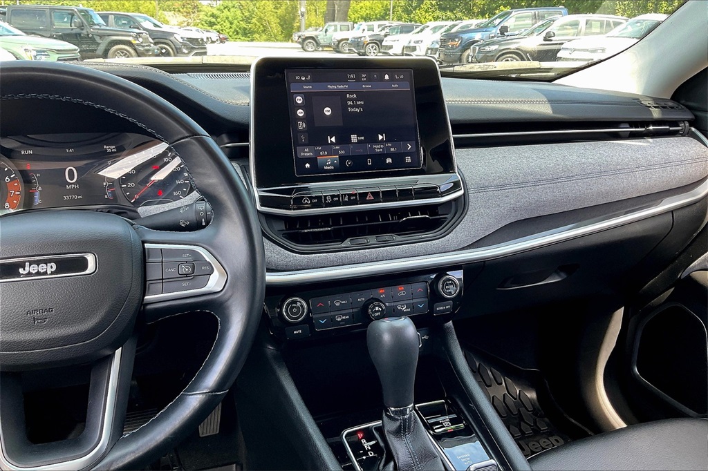 2022 Jeep Compass Latitude - Photo 17