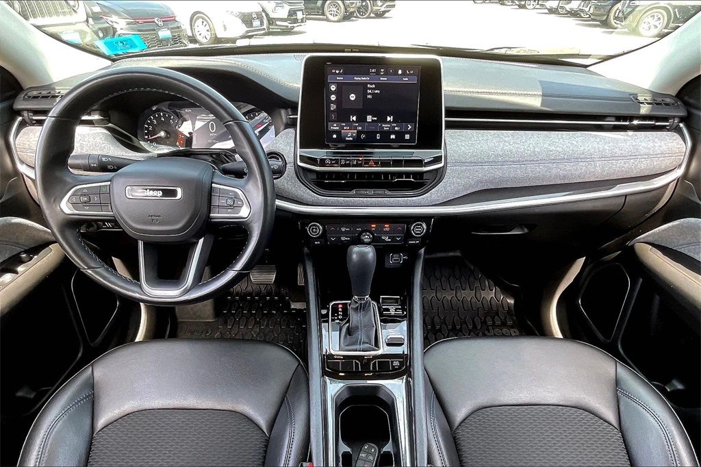 2022 Jeep Compass Latitude - Photo 20
