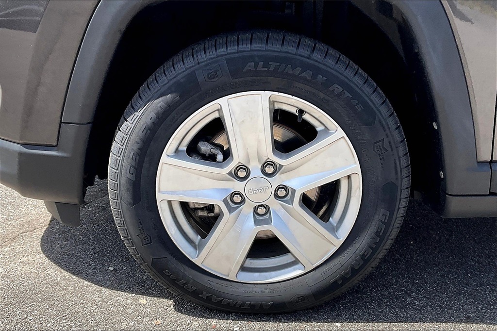 2022 Jeep Compass Latitude - Photo 7