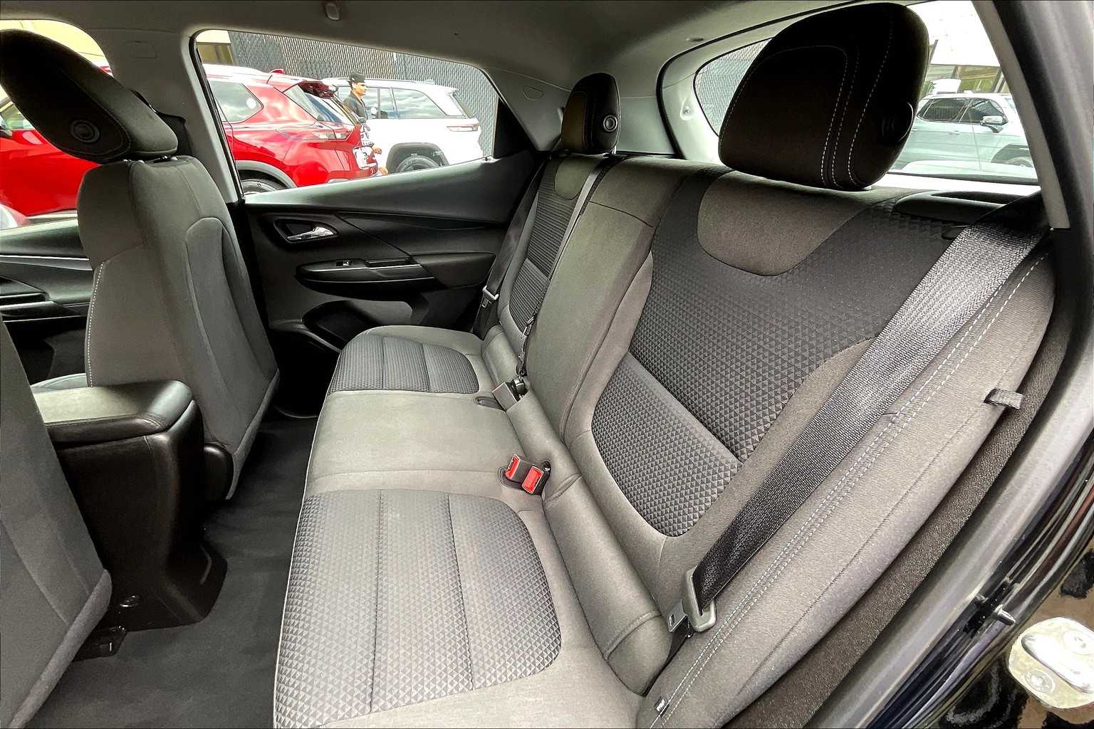 2023 Chevrolet Bolt EV 1LT - Photo 15