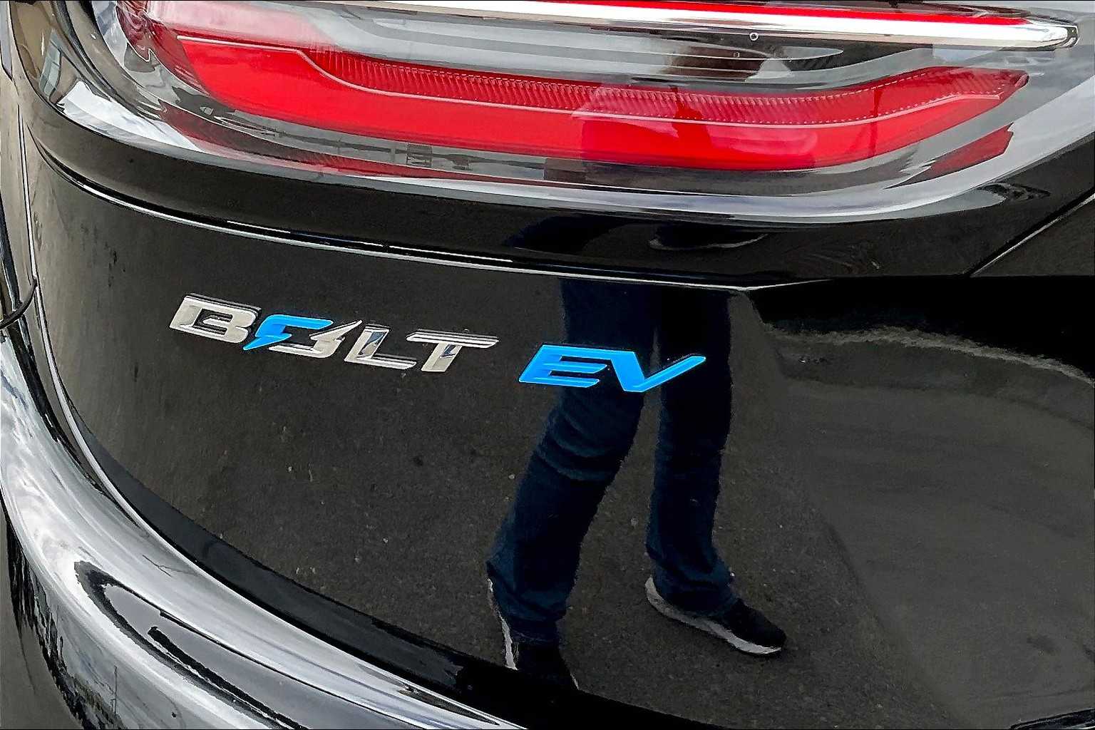 2023 Chevrolet Bolt EV 1LT - Photo 28