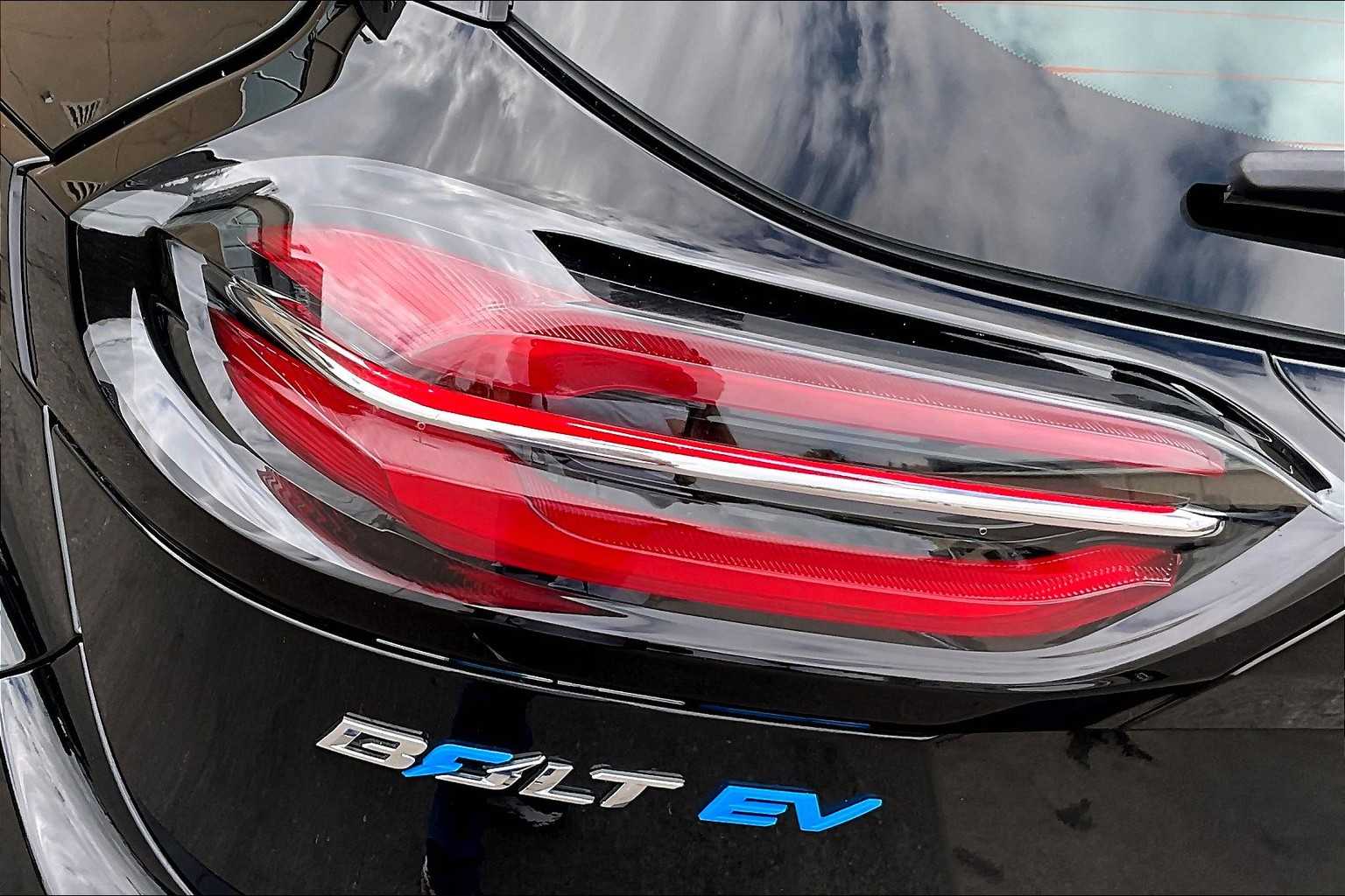 2023 Chevrolet Bolt EV 1LT - Photo 33