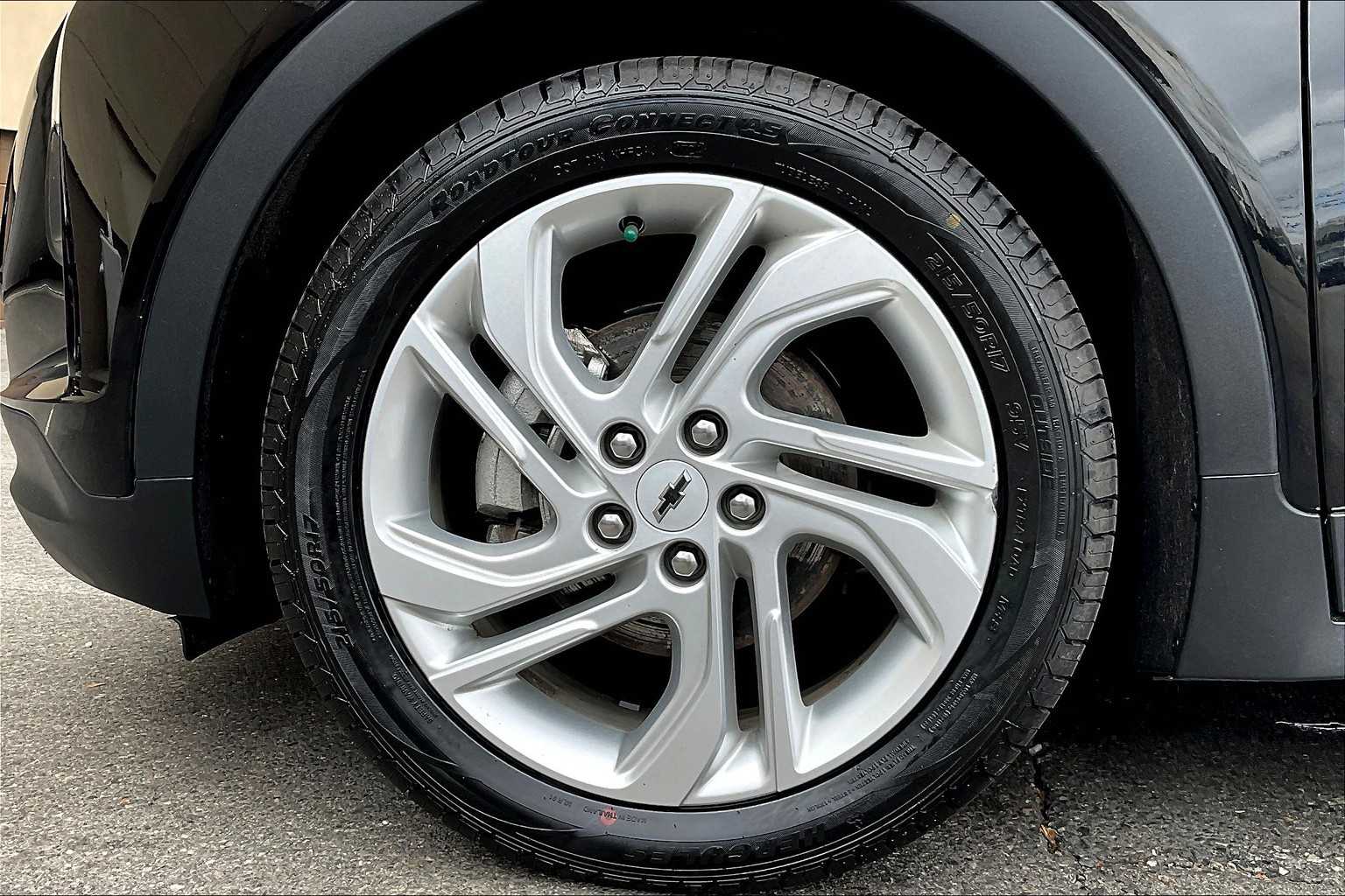 2023 Chevrolet Bolt EV 1LT - Photo 7
