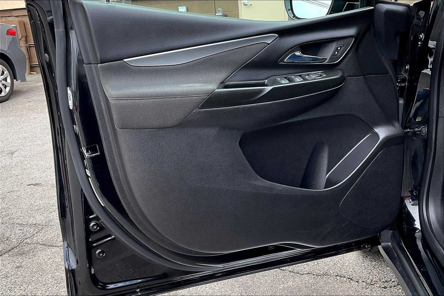 2023 Chevrolet Bolt EV 1LT - Photo 9