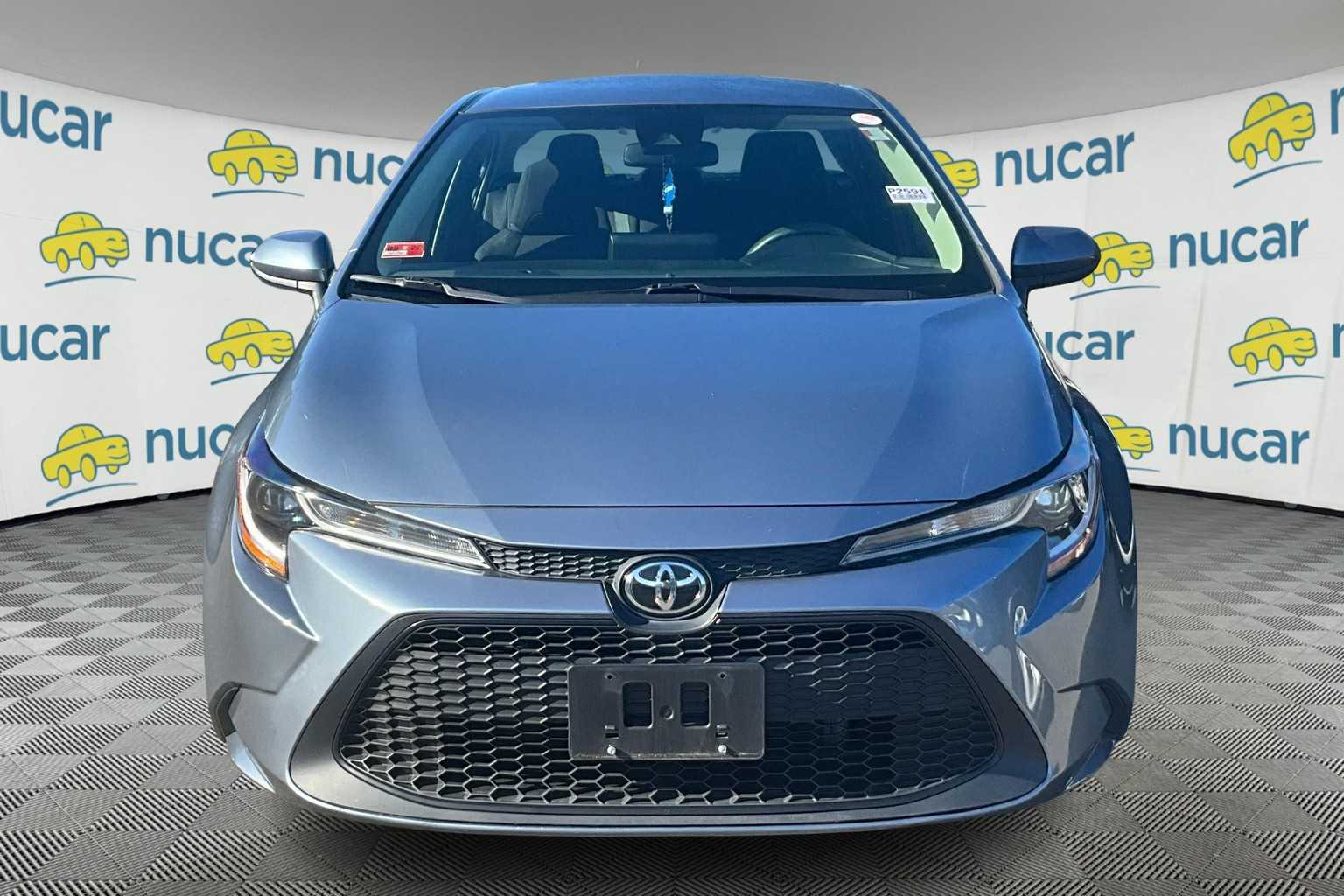 2022 Toyota Corolla LE - Photo 2