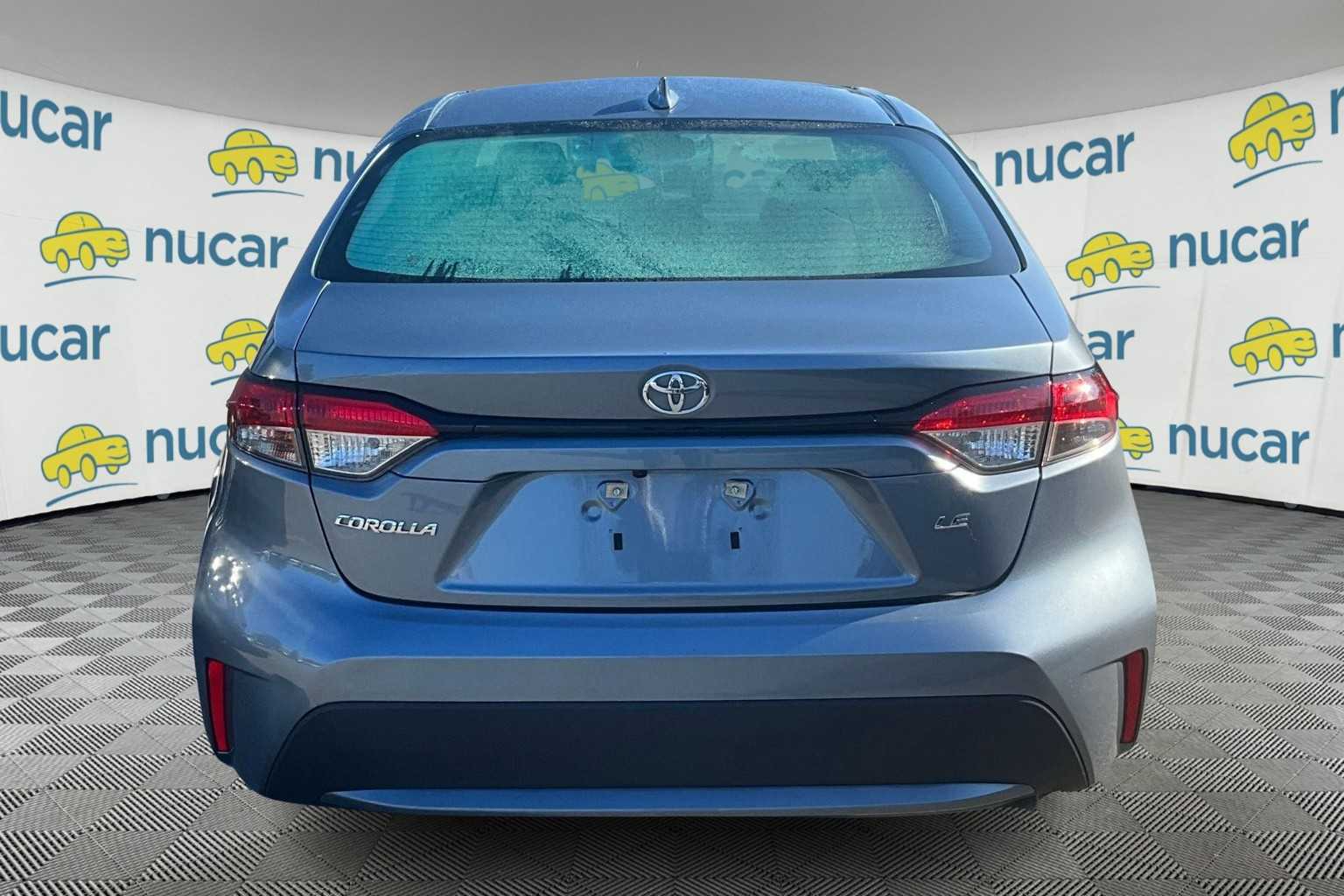 2022 Toyota Corolla LE - Photo 3