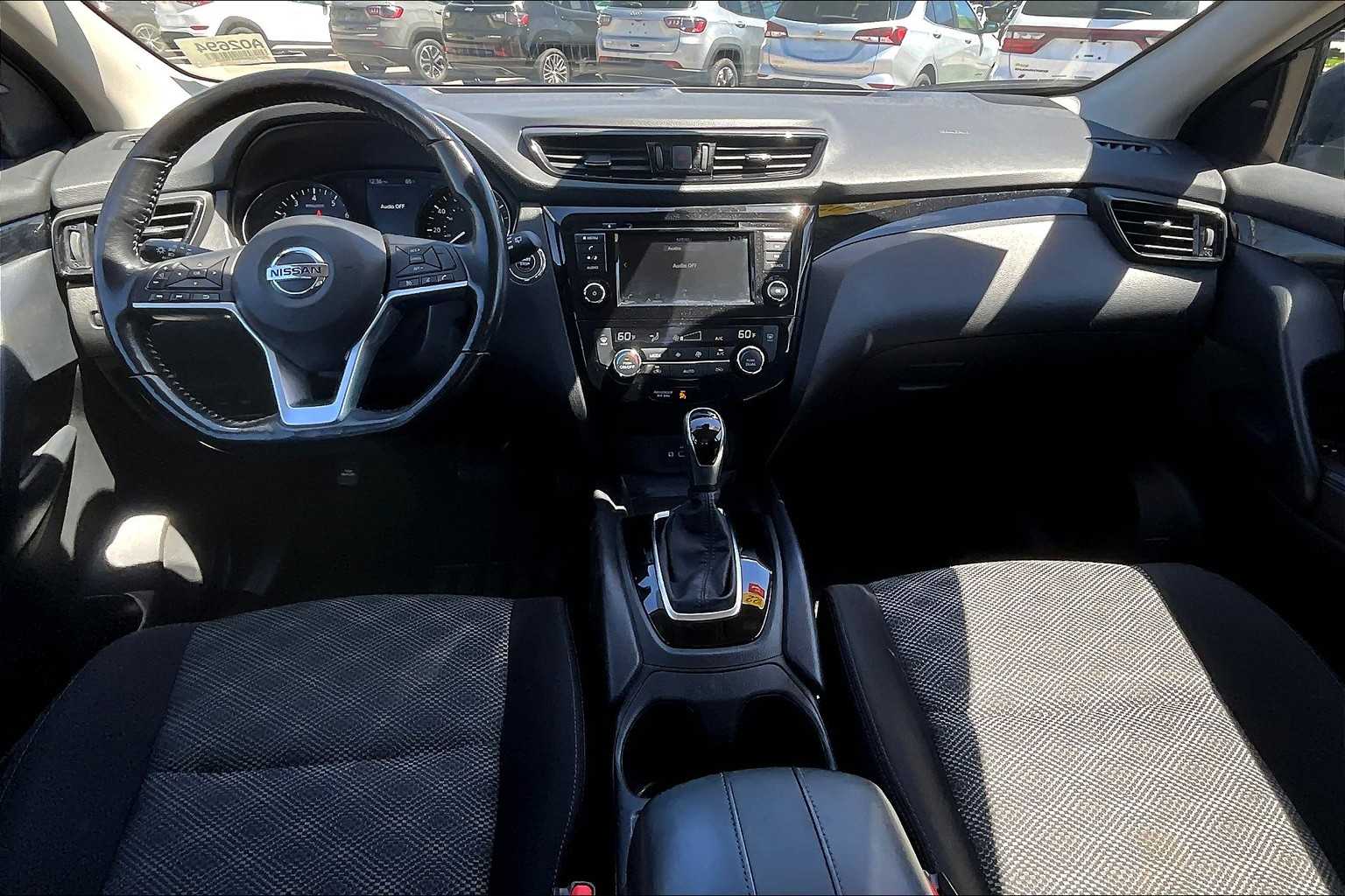 2022 Nissan Rogue Sport SV - Photo 21