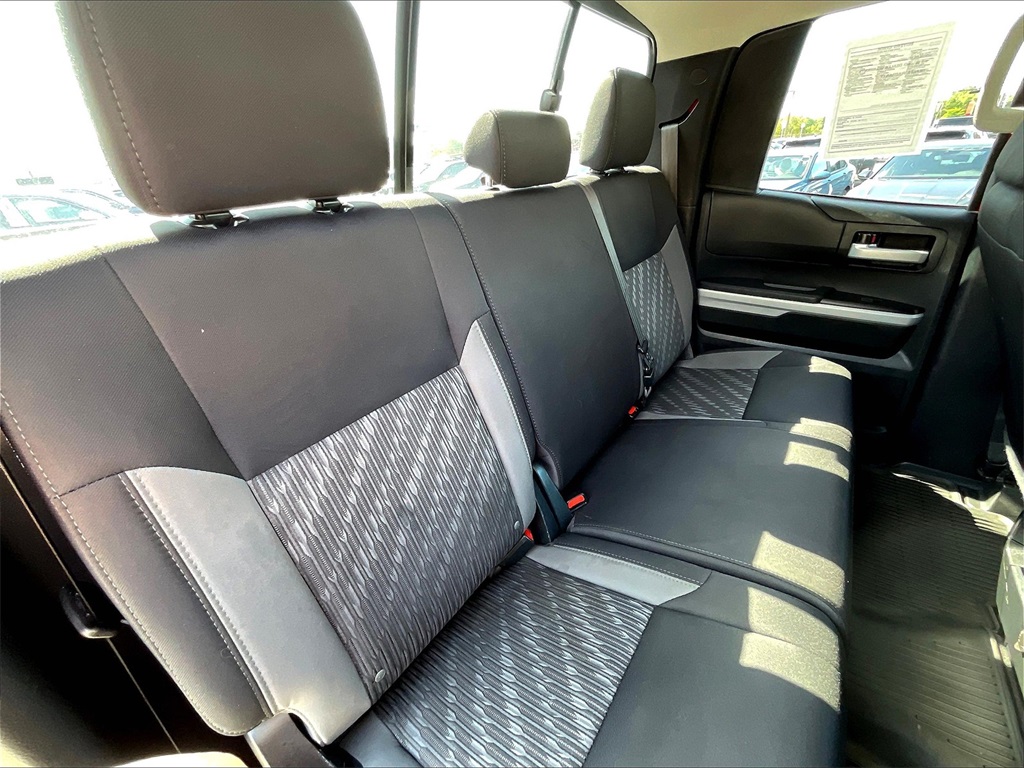 2018 Toyota Tundra SR5 - Photo 15