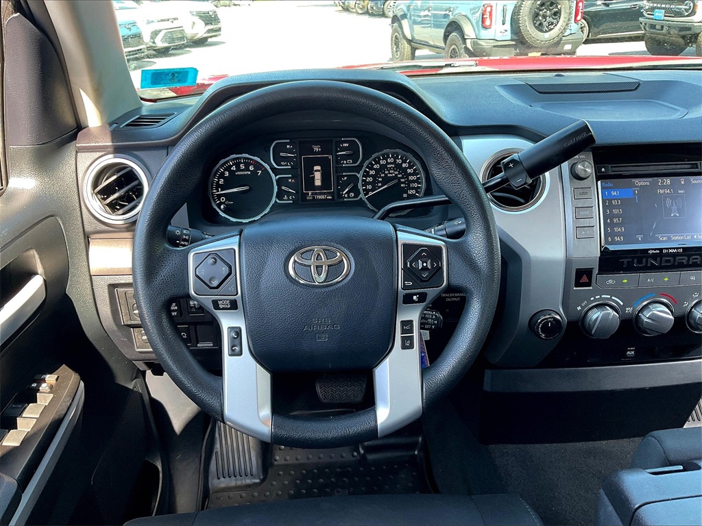 2018 Toyota Tundra SR5 - Photo 16