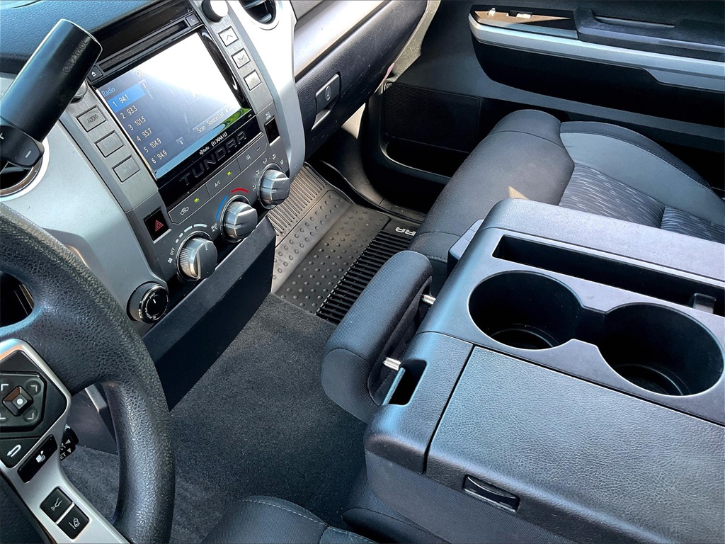 2018 Toyota Tundra SR5 - Photo 19