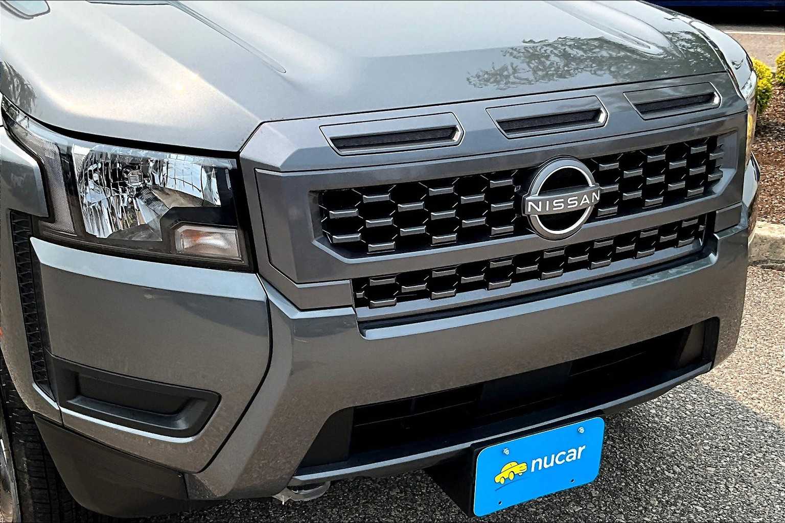 2025 Nissan Frontier SV - Photo 31