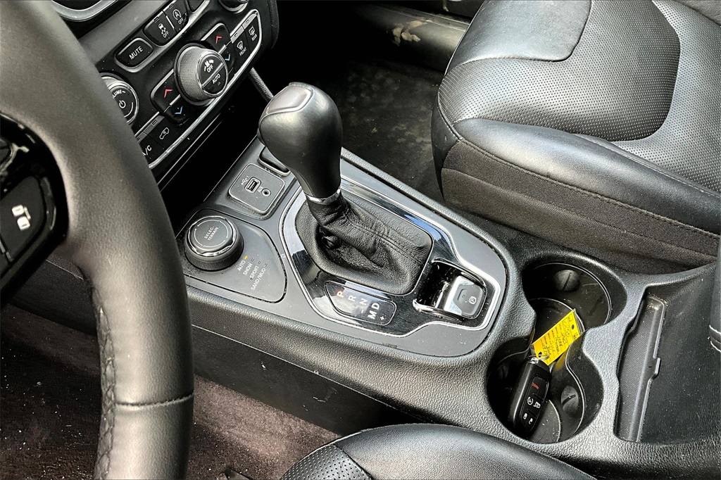 2023 Jeep Cherokee Altitude - Photo 20