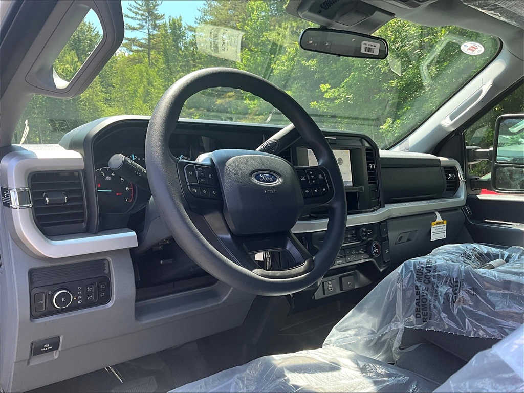 2025 Ford F-350SD XLT - Photo 7