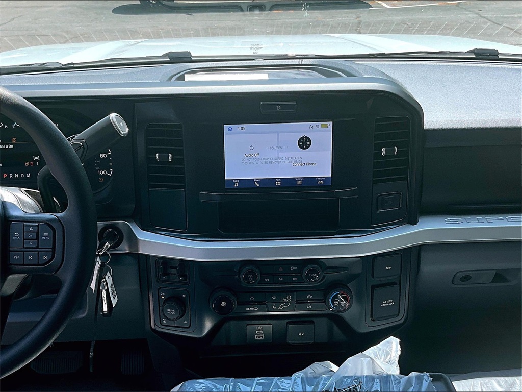 2025 Ford F-350SD XLT - Photo 8