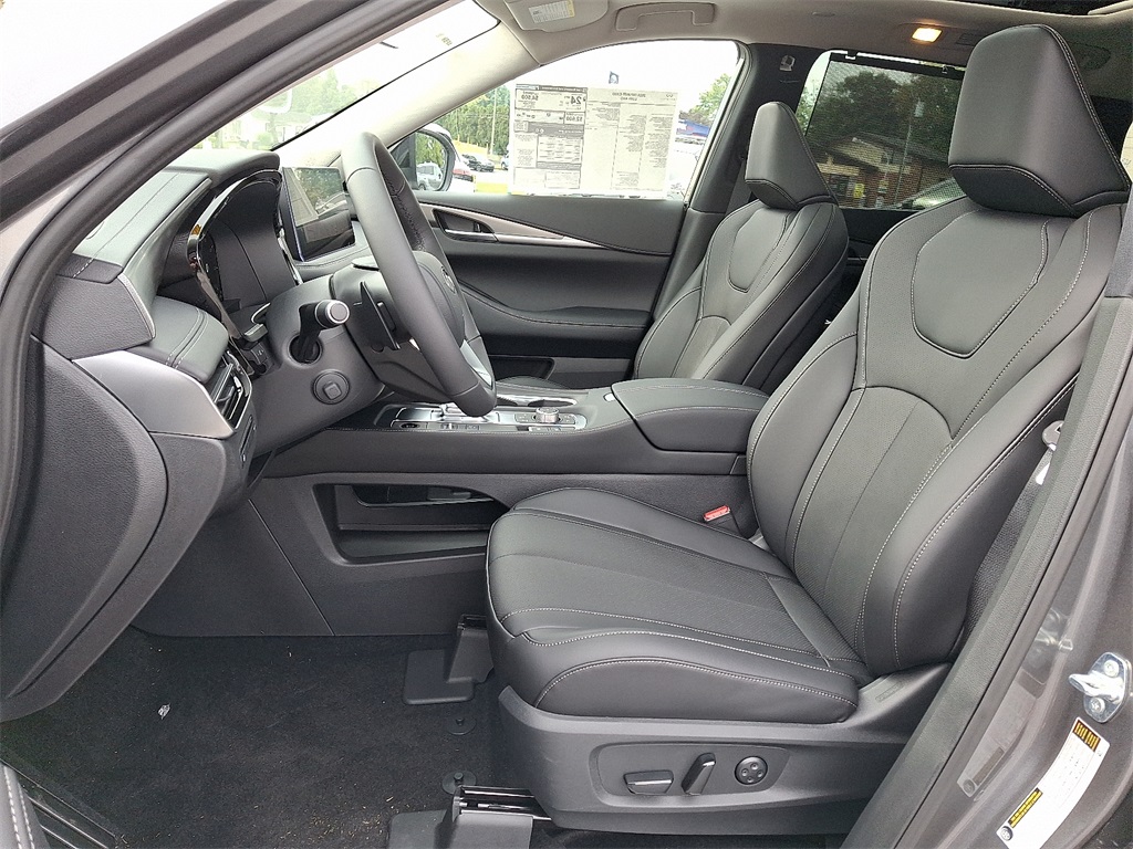 2026 INFINITI QX60 LUXE - Photo 10