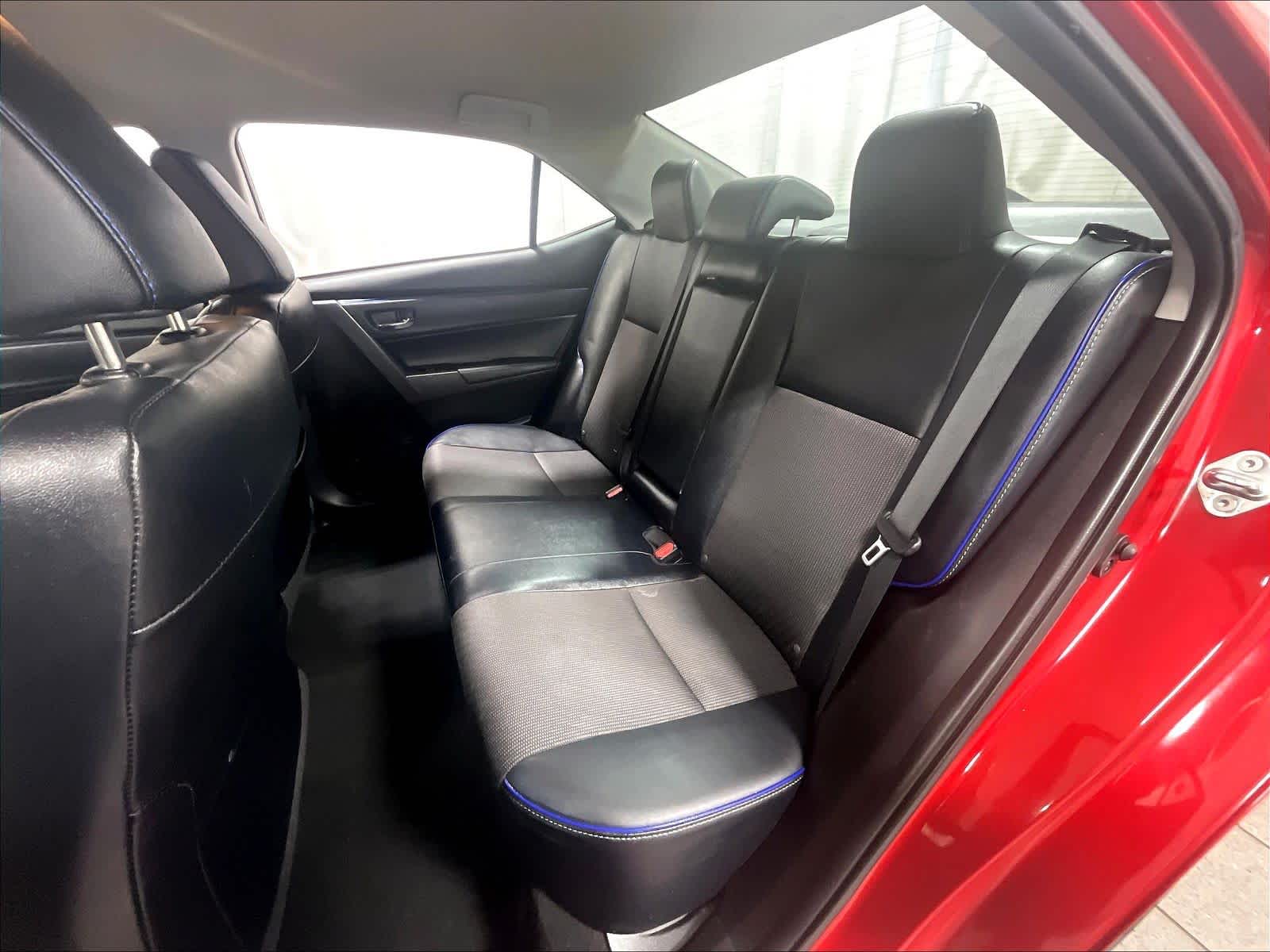 2017 Toyota Corolla SE - Photo 15