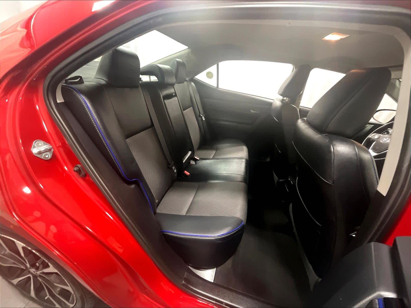 2017 Toyota Corolla SE - Photo 16