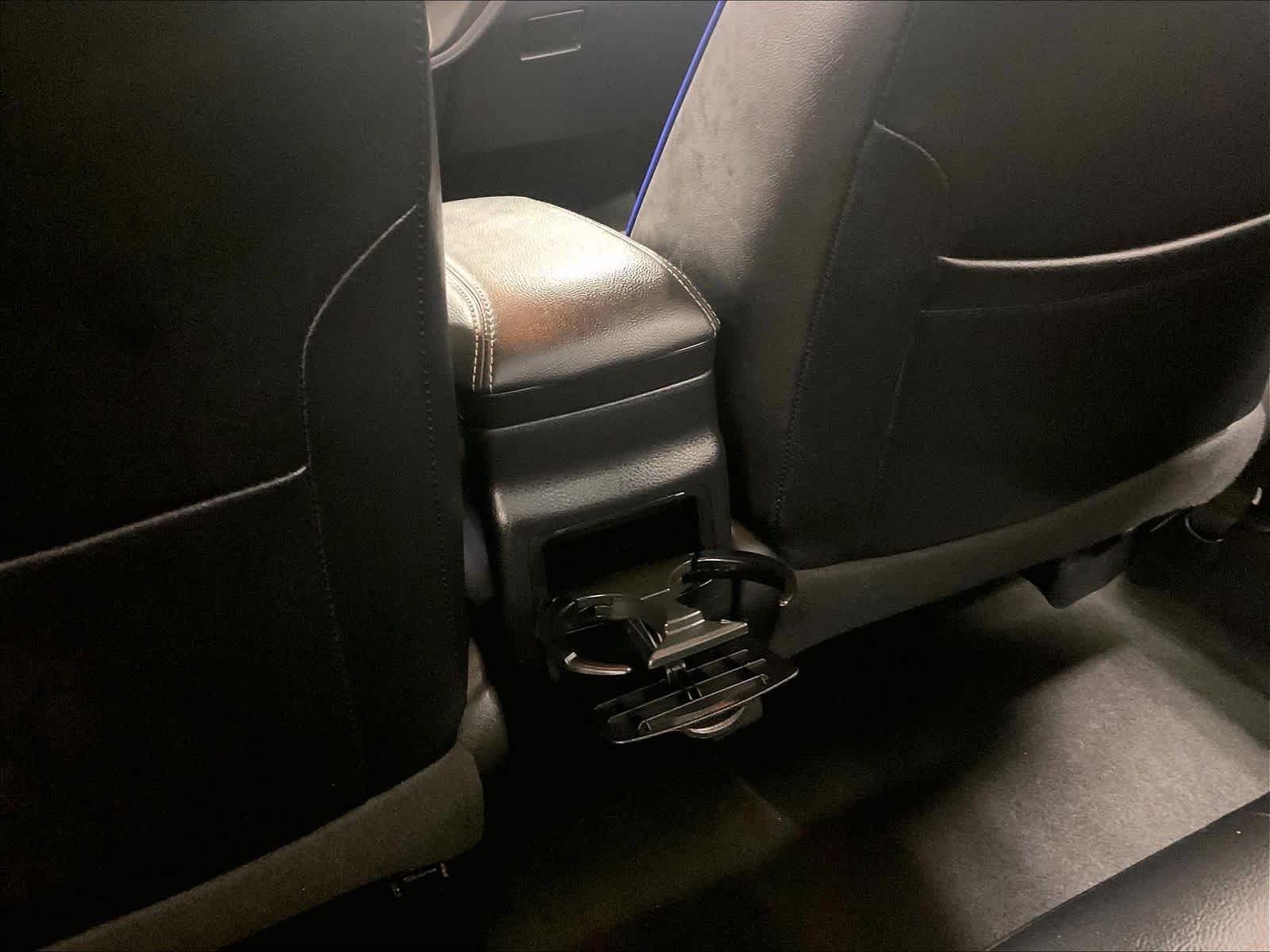 2017 Toyota Corolla SE - Photo 27