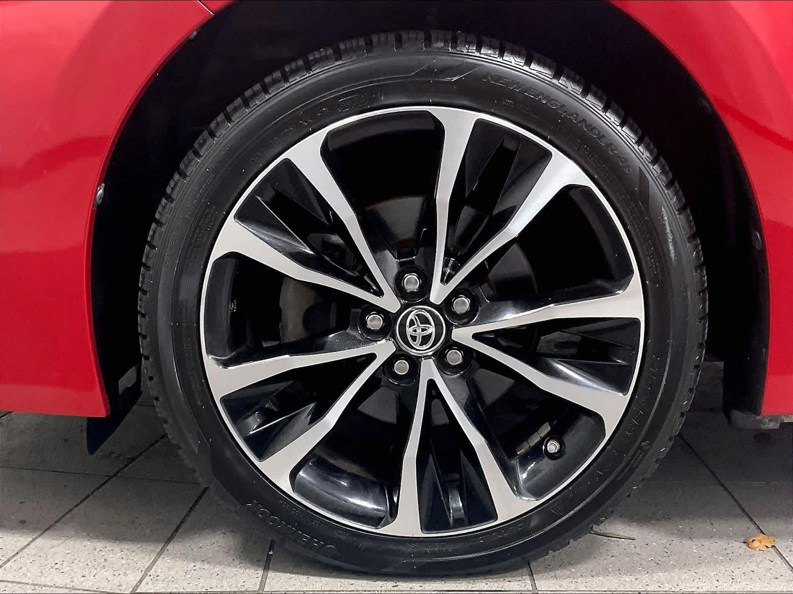 2017 Toyota Corolla SE - Photo 7