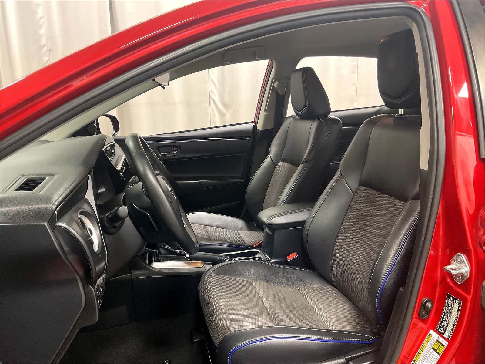 2017 Toyota Corolla SE - Photo 10