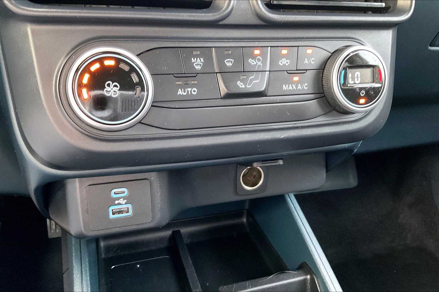 2022 Ford Maverick XL - Photo 25
