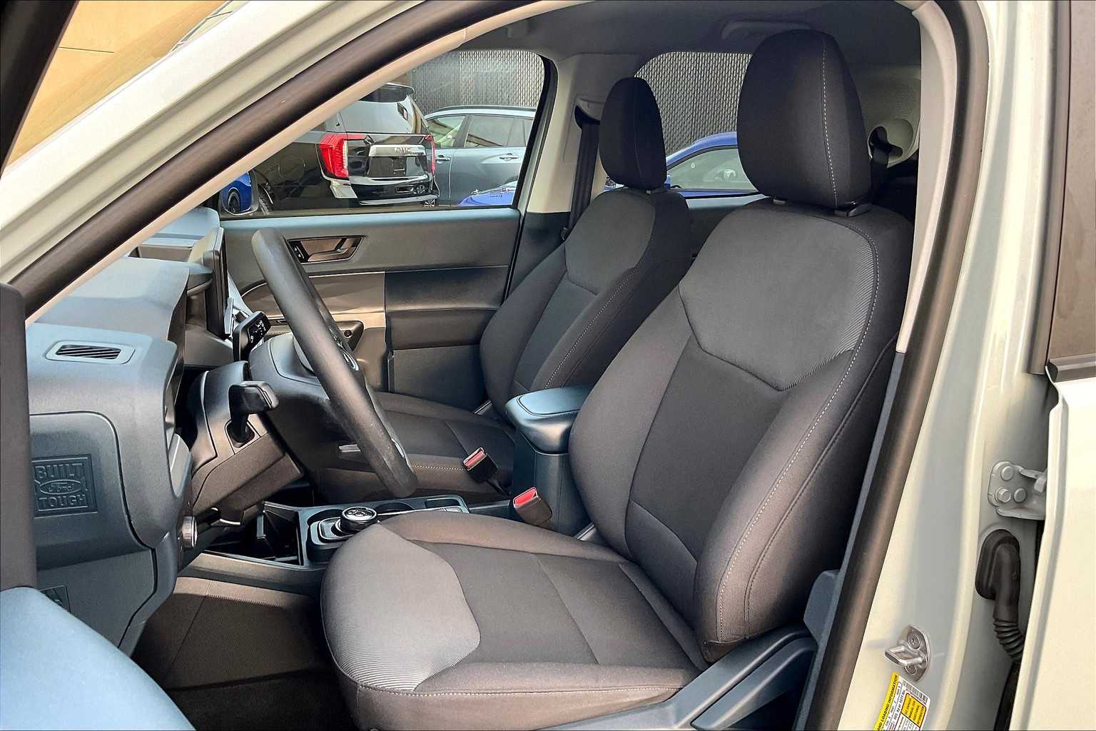 2022 Ford Maverick XL - Photo 10