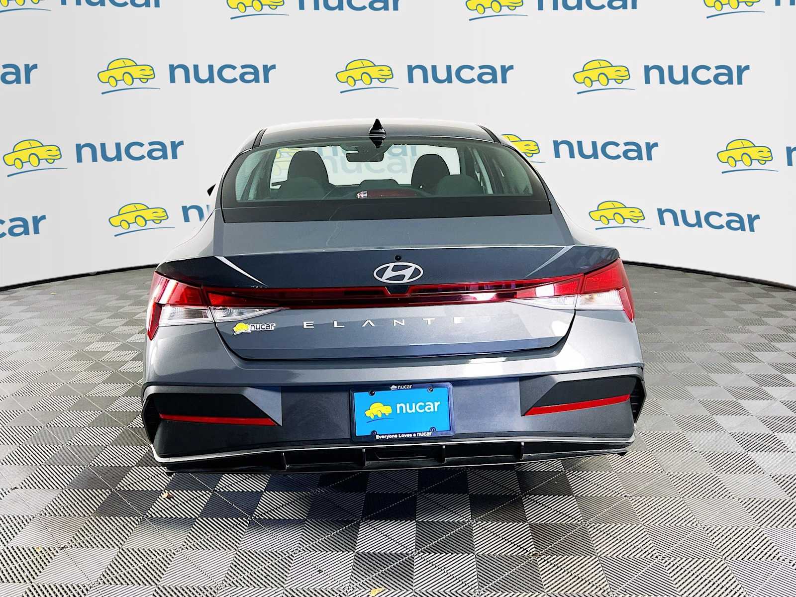 2025 Hyundai Elantra SE - Photo 6