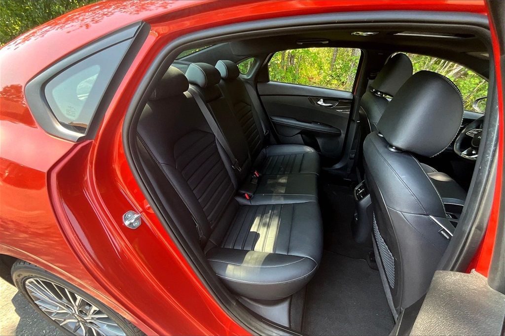 2023 Kia Forte GT-Line - Photo 16