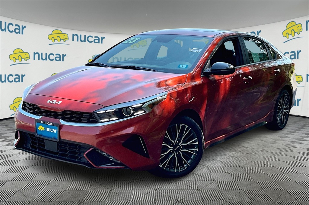 2023 Kia Forte GT-Line - Photo 3