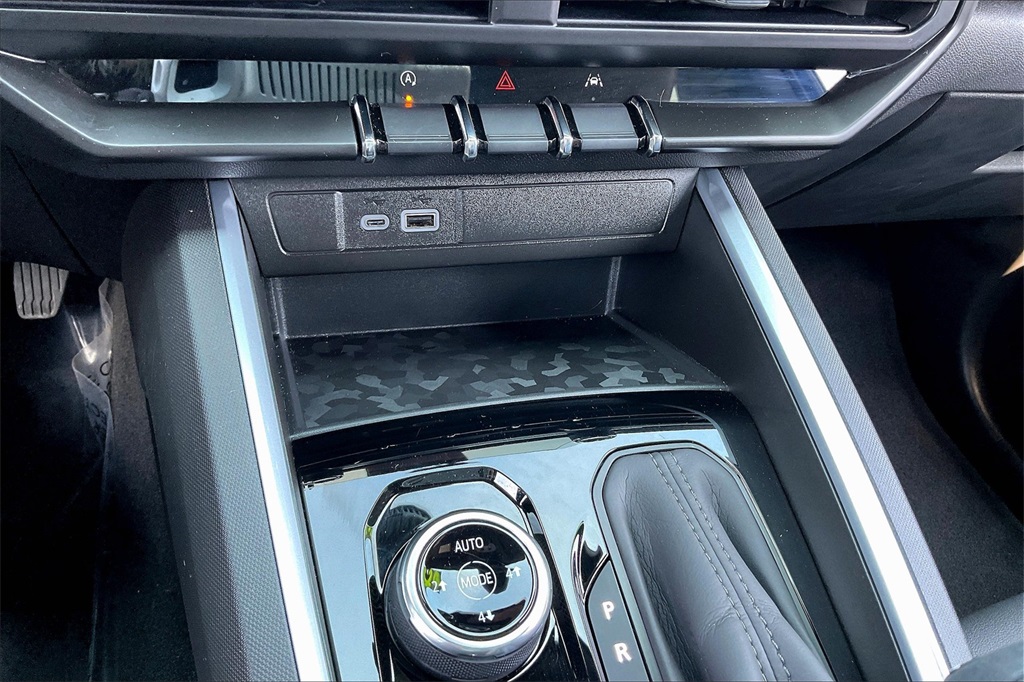 2024 Chevrolet Colorado Trail Boss - Photo 24