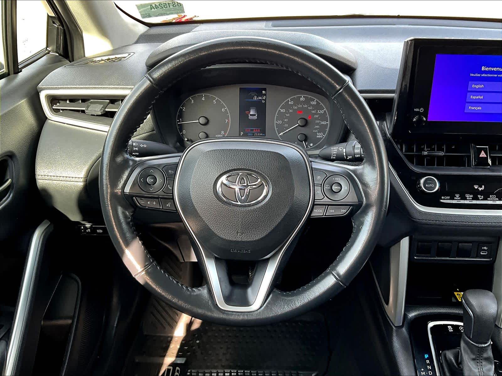 2023 Toyota Corolla Cross LE - Photo 17