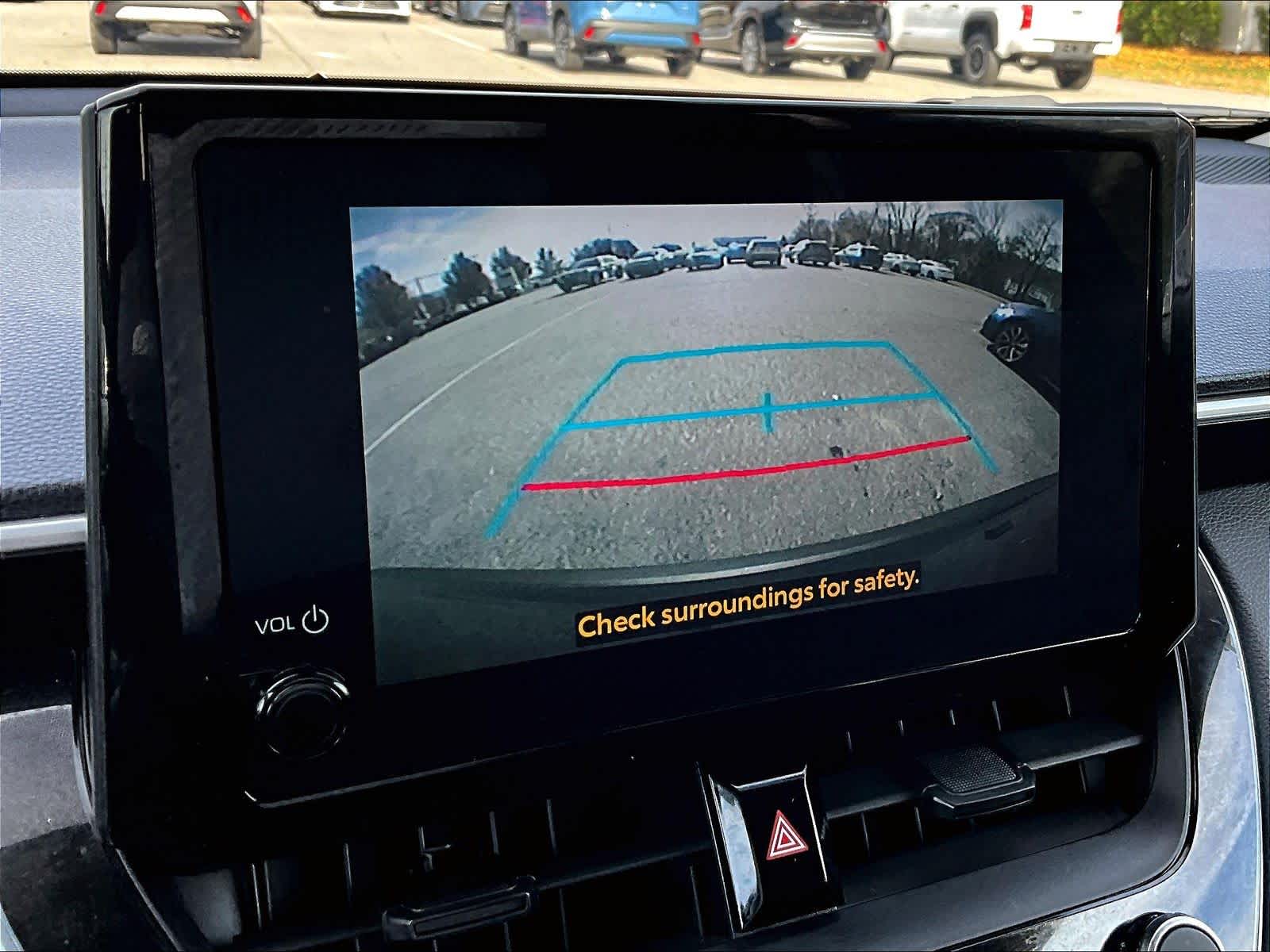 2023 Toyota Corolla Cross LE - Photo 19