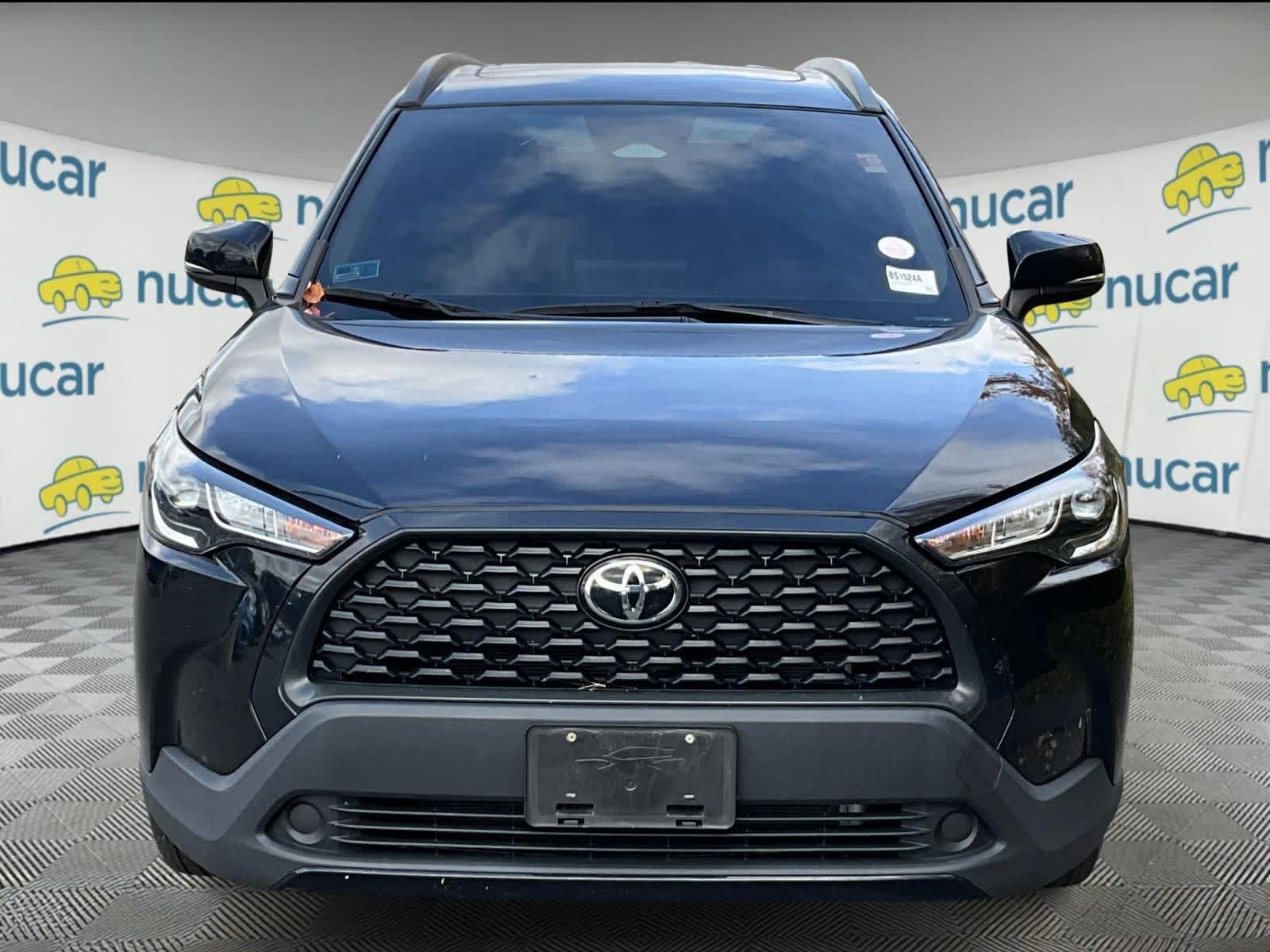 2023 Toyota Corolla Cross LE - Photo 2