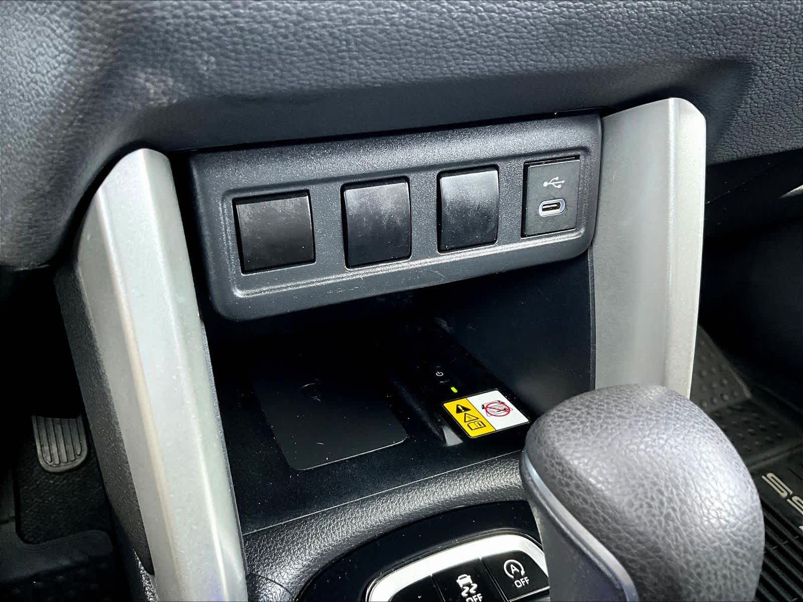 2023 Toyota Corolla Cross LE - Photo 27