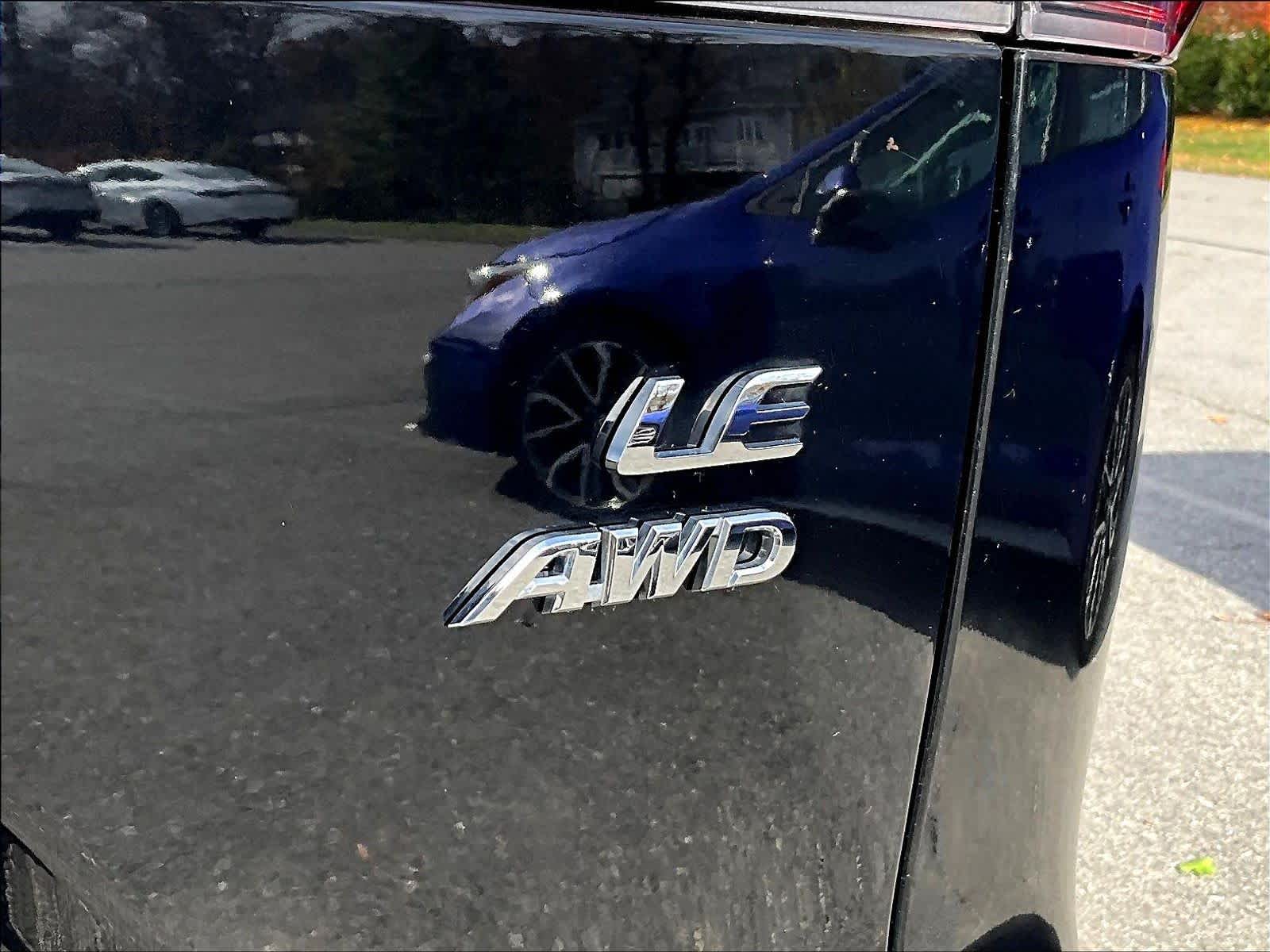 2023 Toyota Corolla Cross LE - Photo 29