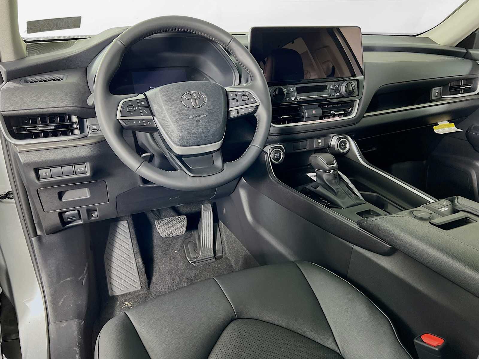 2026 Toyota Grand Highlander XLE - Photo 6